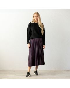 Naisten neule, musta