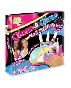 Glow In The Dark -kynsistudio