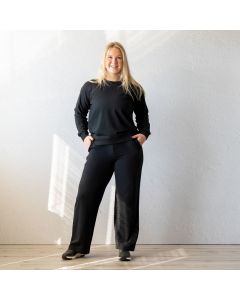 Naisten collegepusero, musta